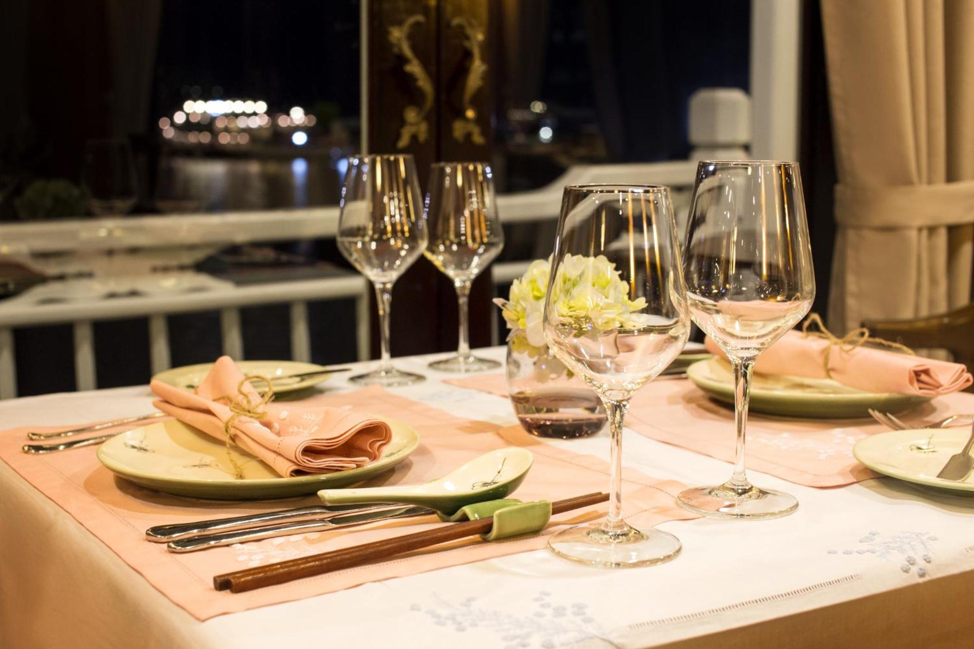 Hera Grand Luxury Cruise Ха Лонг Екстериор снимка